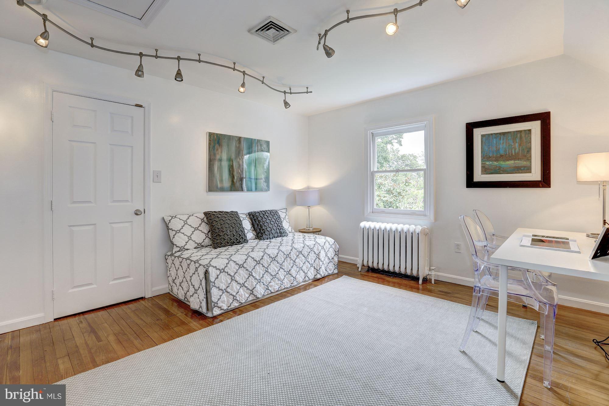 6315 Broad Branch Road Chevy Chase, MD 20815 - Photo 24 of 29 Interior (General)