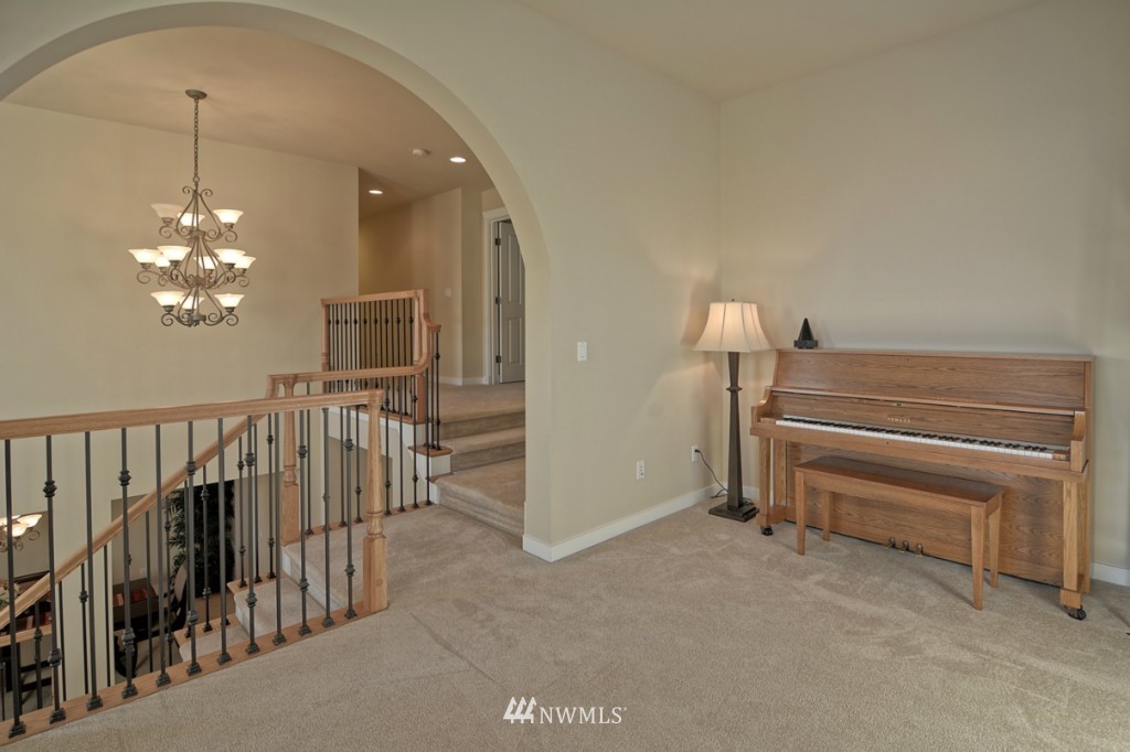 3811 186th Place Southeast Bothell, WA 98012 - Photo 13 of 25 Gallery Image 13