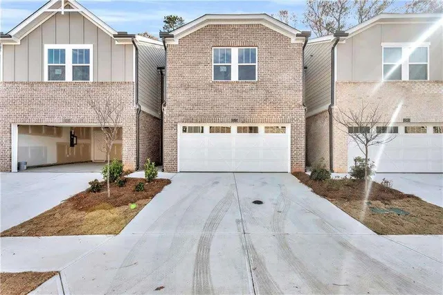 $2,350 | 1575 Villageside Court, Lawrenceville, GA 30043