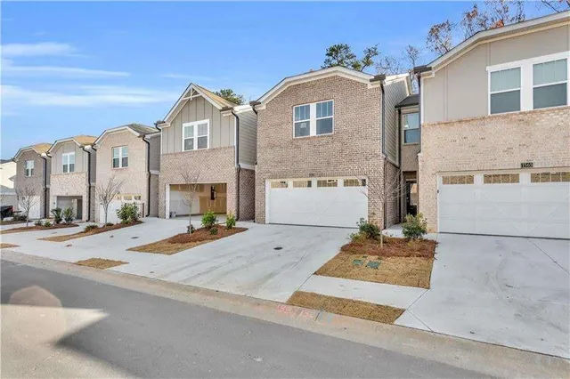 $2,350 | 1575 Villageside Court, Lawrenceville, GA 30043