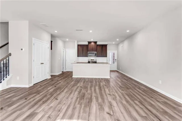 $2,350 | 1575 Villageside Court, Lawrenceville, GA 30043