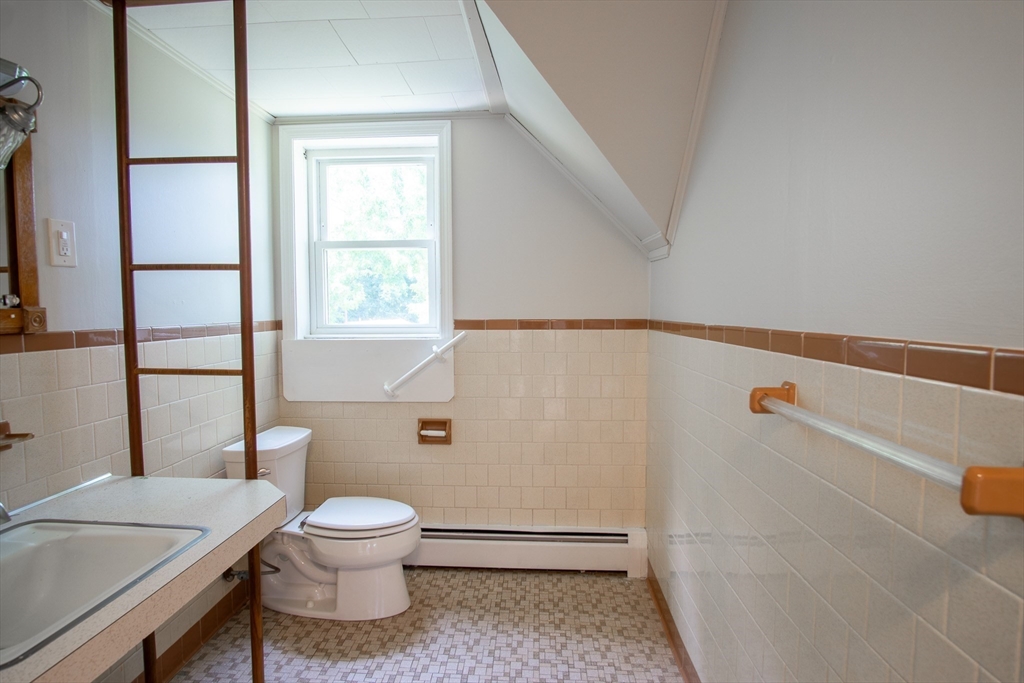 61 Orchard Street, Unit 2 Bellingham, MA 02019 - Photo 21 of 24