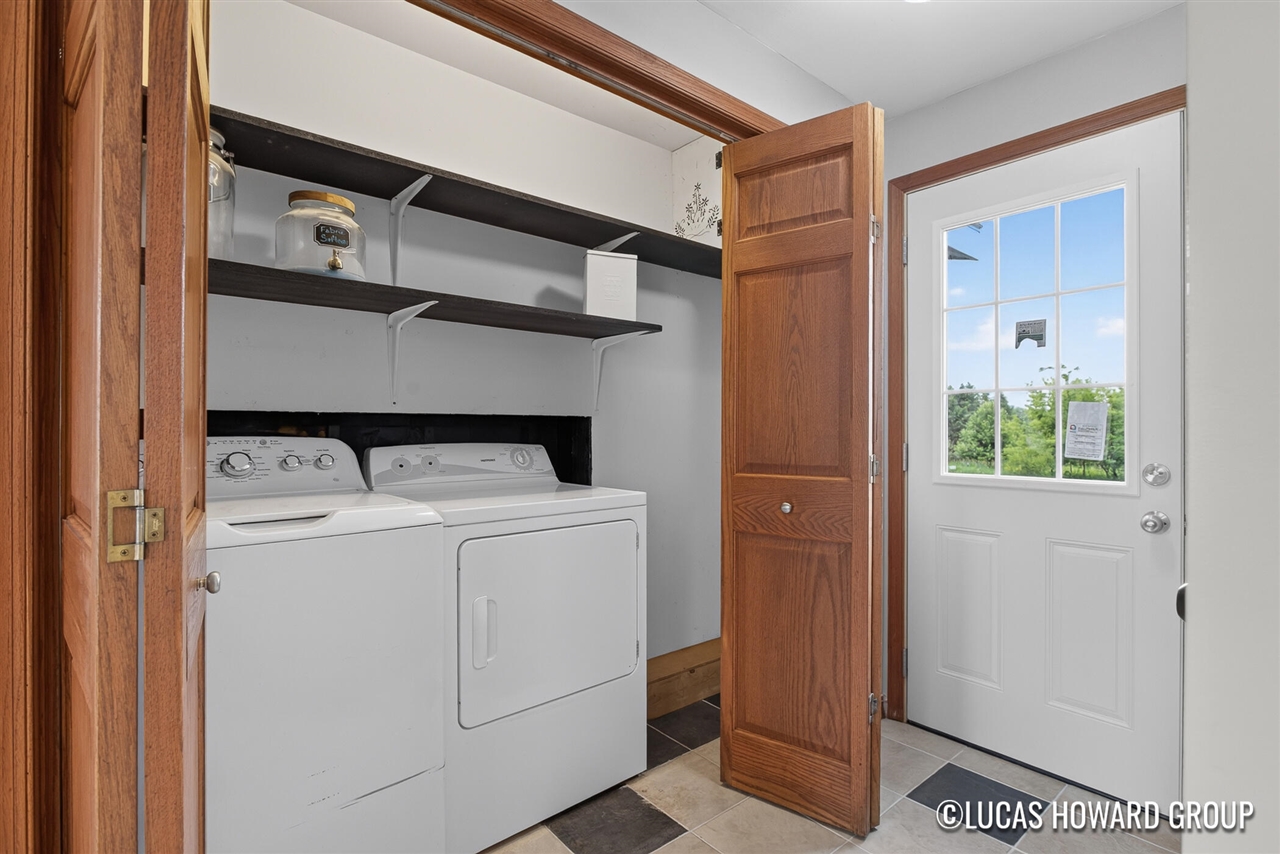 6297 Fitzner Road Greenville, MI 48838 - Photo 11 of 47 Gallery Image 11