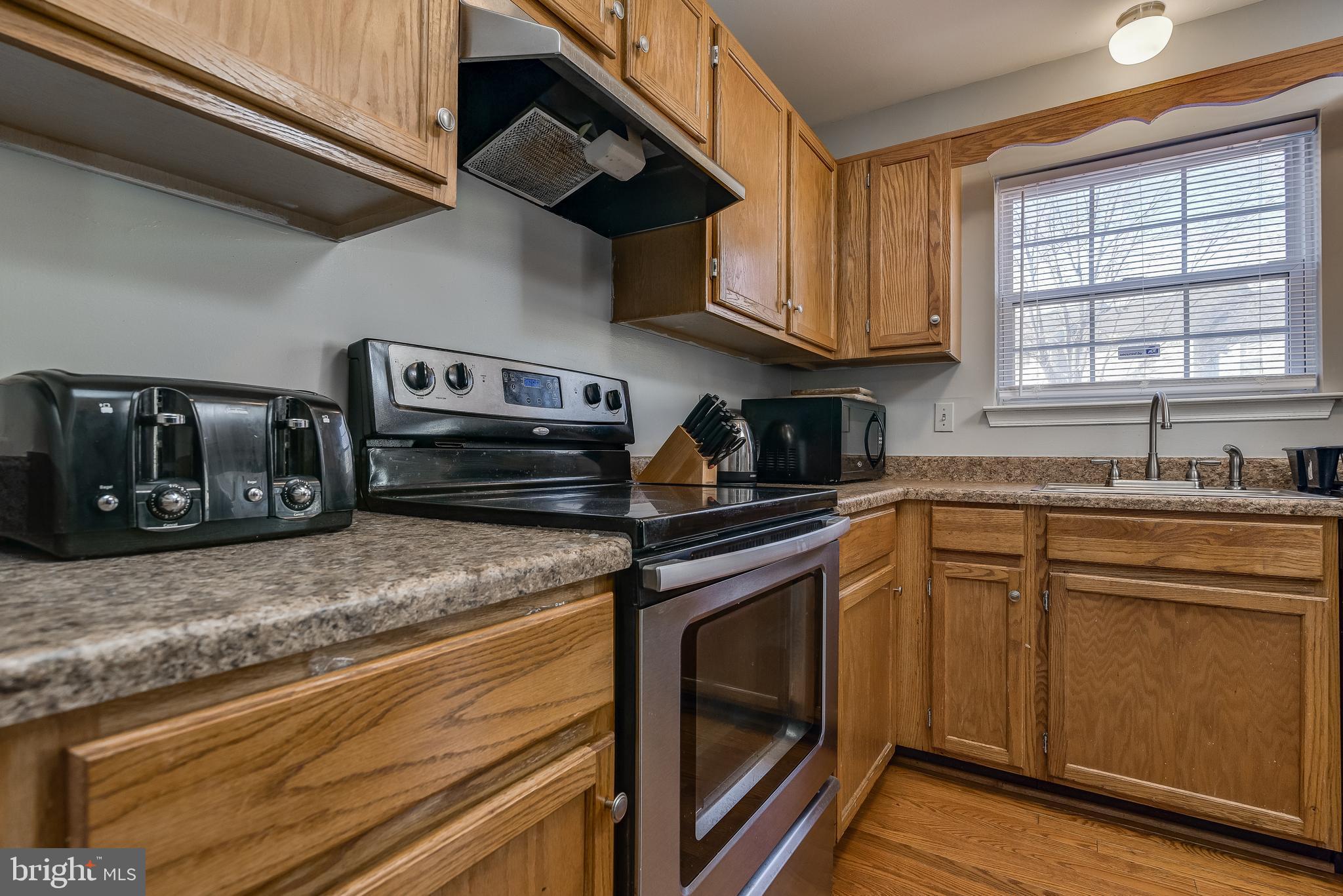 8849 Ritchboro Road District Heights, MD 20747 - Photo 12 of 41