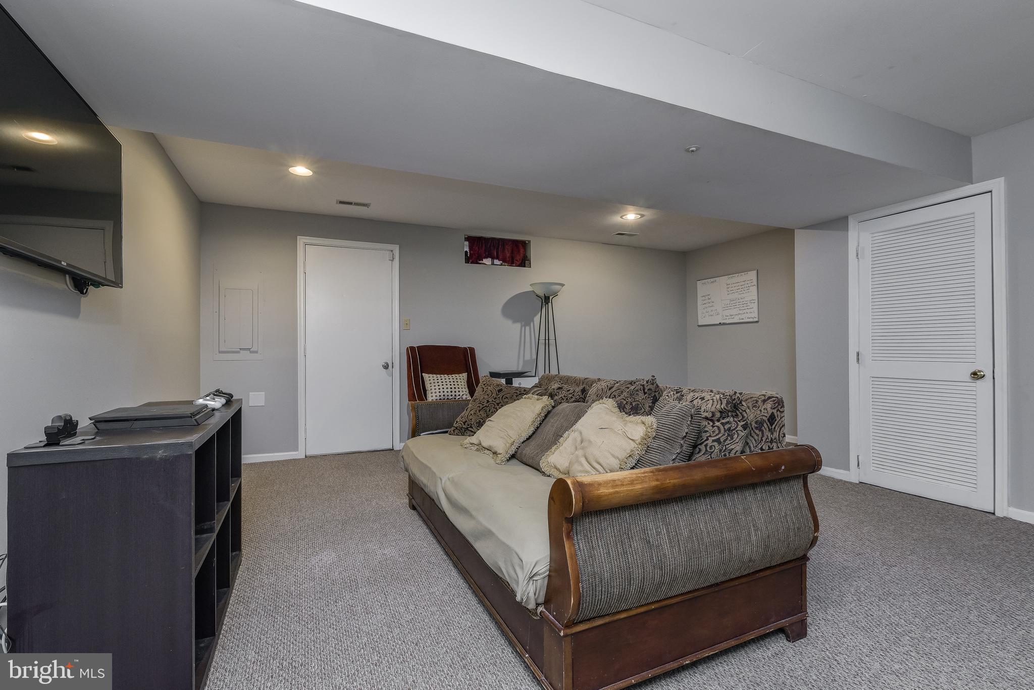 8849 Ritchboro Road District Heights, MD 20747 - Photo 38 of 41
