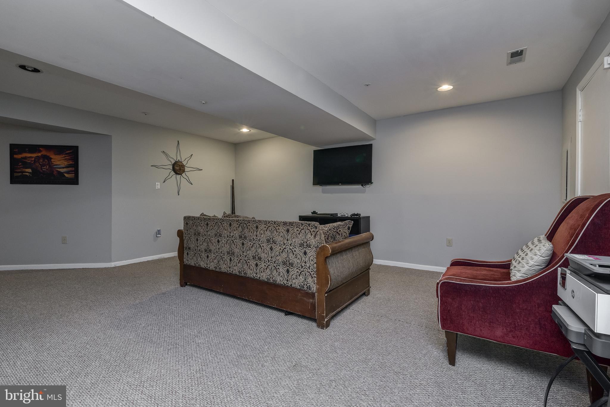 8849 Ritchboro Road District Heights, MD 20747 - Photo 40 of 41