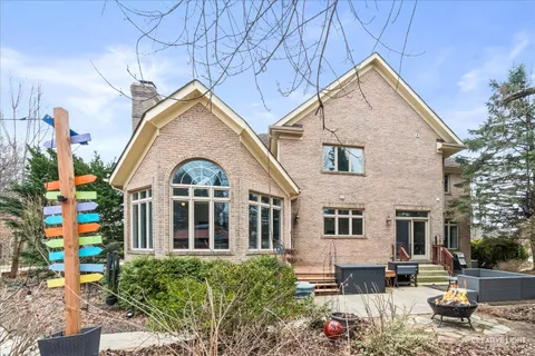 $709,900 | 39W796 Dairyherd Lane, St. Charles, IL 60175