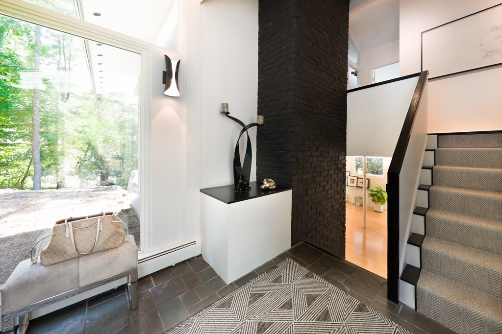 8 Demar Road Lexington, MA 02420 - Photo 4 of 14