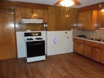 $1,450 | 102-104 4th Avenue, Unit 2R, Lowell, MA 01854