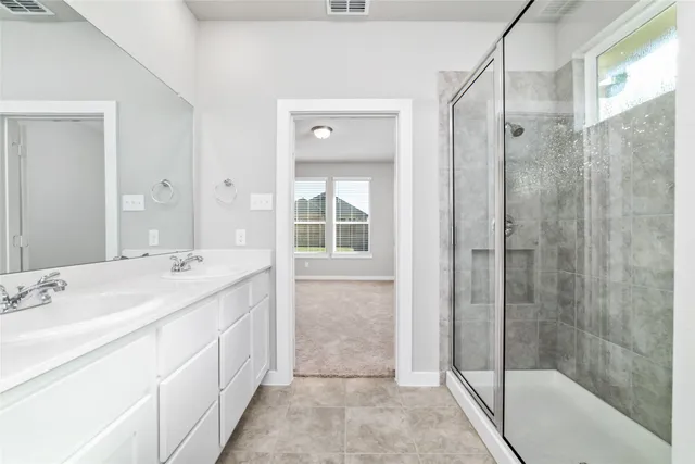 $2,450 | 7246 Clearwater Cv Drive, Cypress, TX 77433