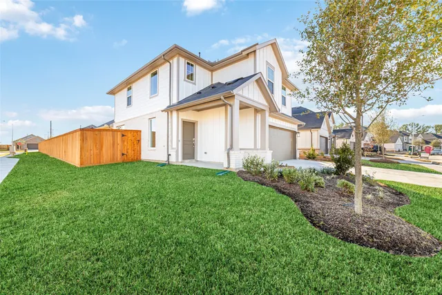 $2,450 | 7246 Clearwater Cv Drive, Cypress, TX 77433