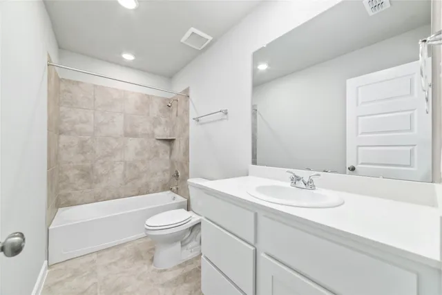 $2,450 | 7246 Clearwater Cv Drive, Cypress, TX 77433