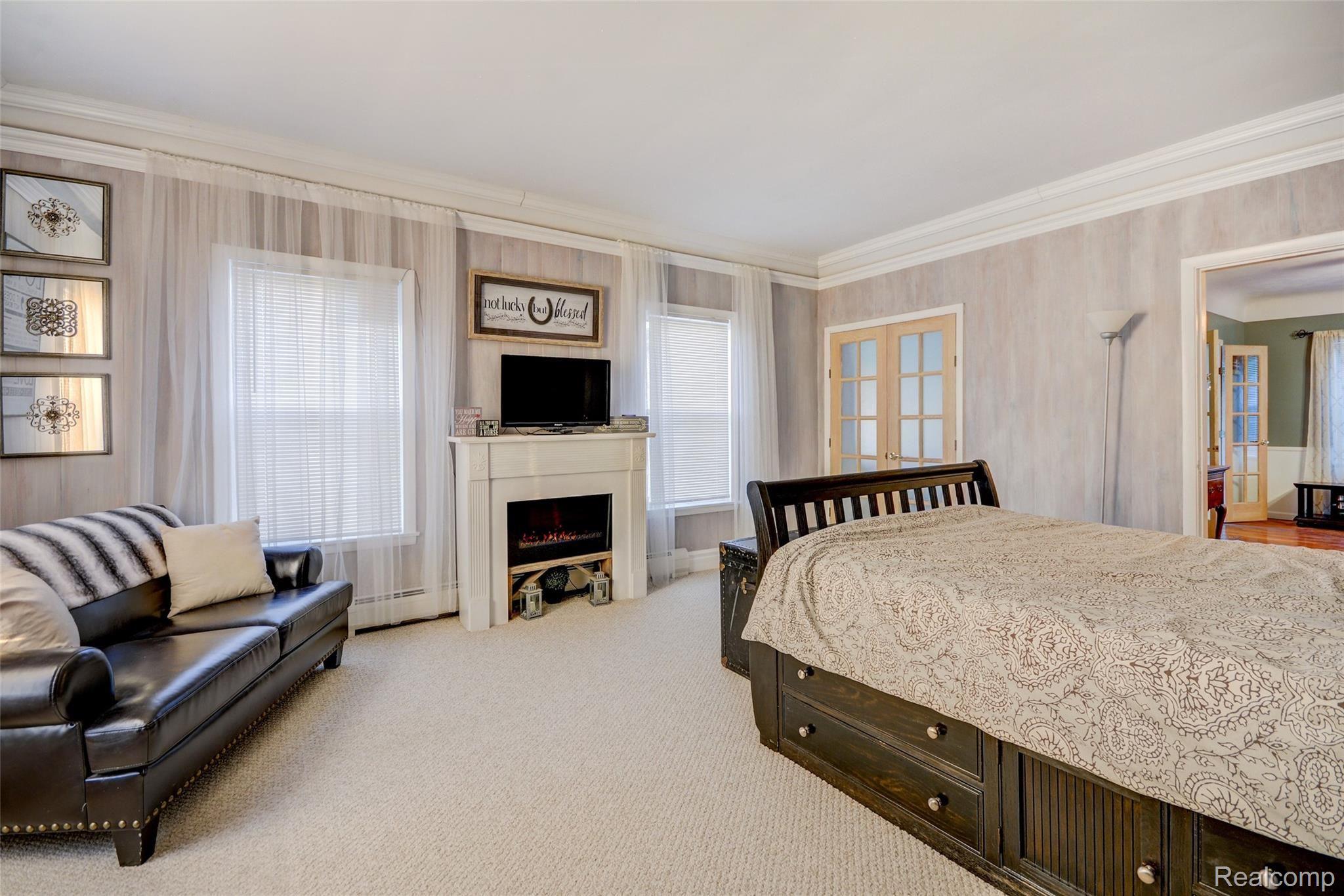 2356 East Cook Road Grand Blanc, MI 48439 - Photo 24 of 76 First Floor Bedroom
