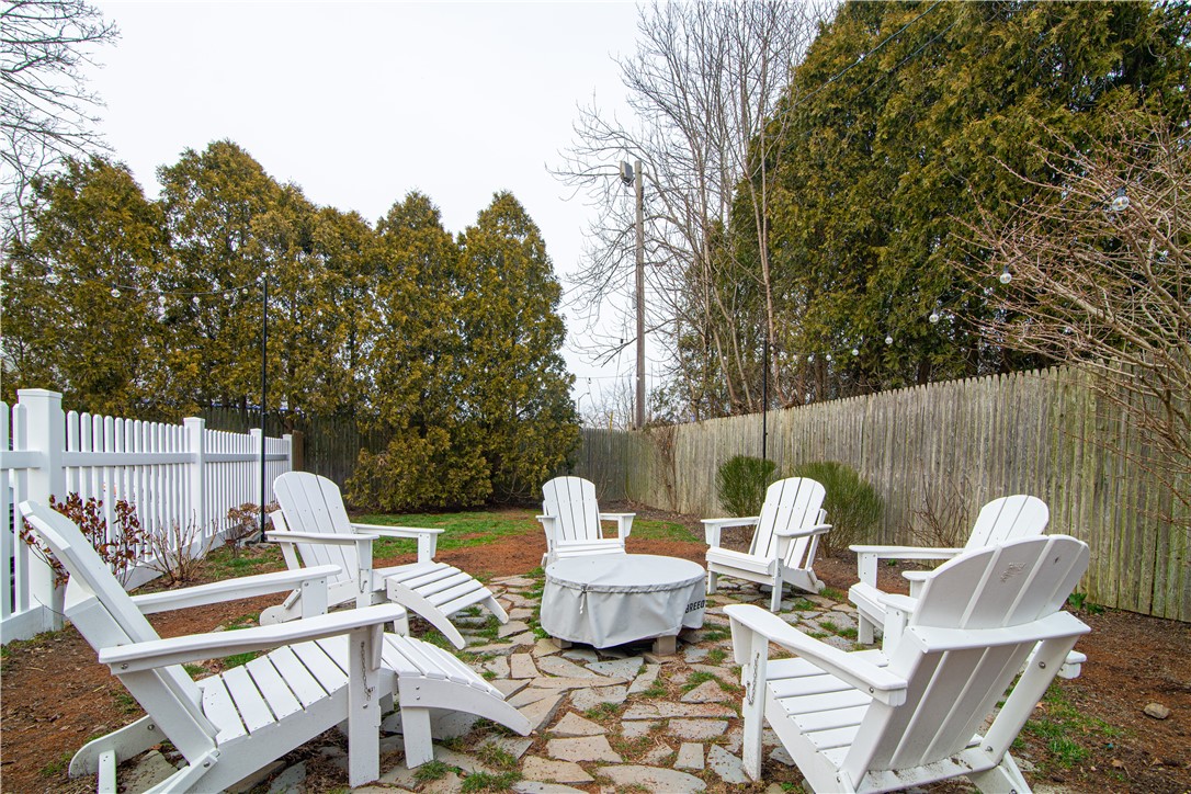 24 Merton Road, Unit 1 Newport, RI 02840 - Photo 6 of 30