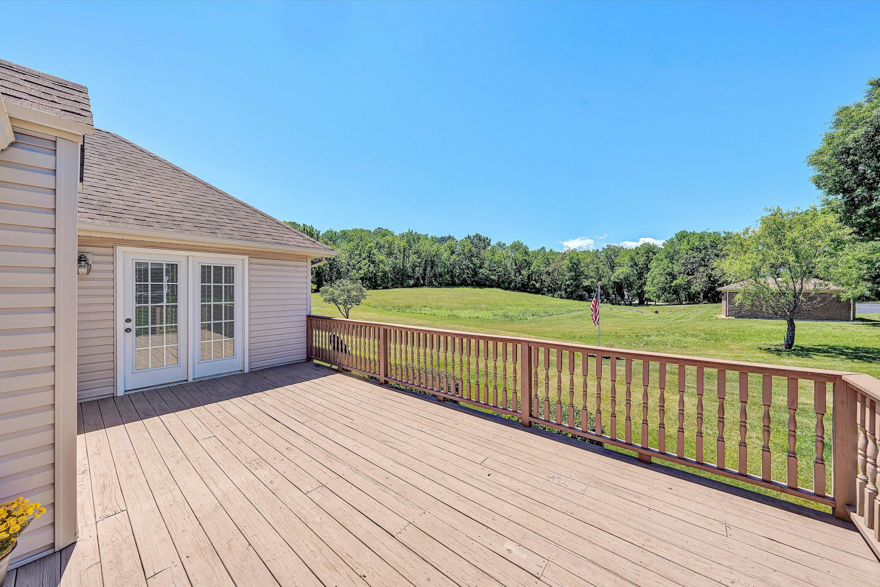 3516 Pinnacle Ridge Road Northeast Roanoke, VA 24012 - Photo 30 of 39 a view of a wooden deck