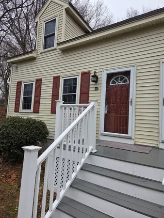 $2,700 | 16 A River Road, Hudson, NH 03051