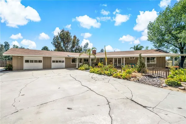 $1,799,000 | 39980 VÃa Fernando, Temecula, CA 92592