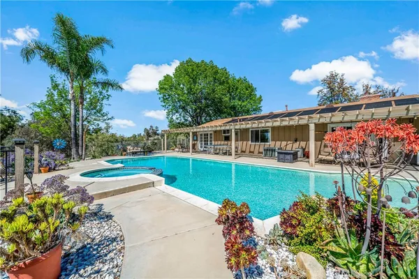 $1,799,000 | 39980 VÃa Fernando, Temecula, CA 92592