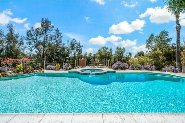 $1,799,000 | 39980 VÃa Fernando, Temecula, CA 92592