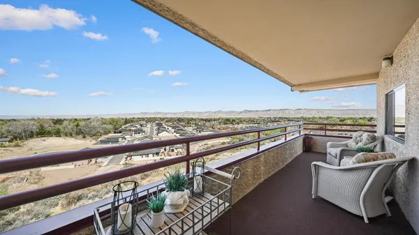 a view of a tall building and outdoor space