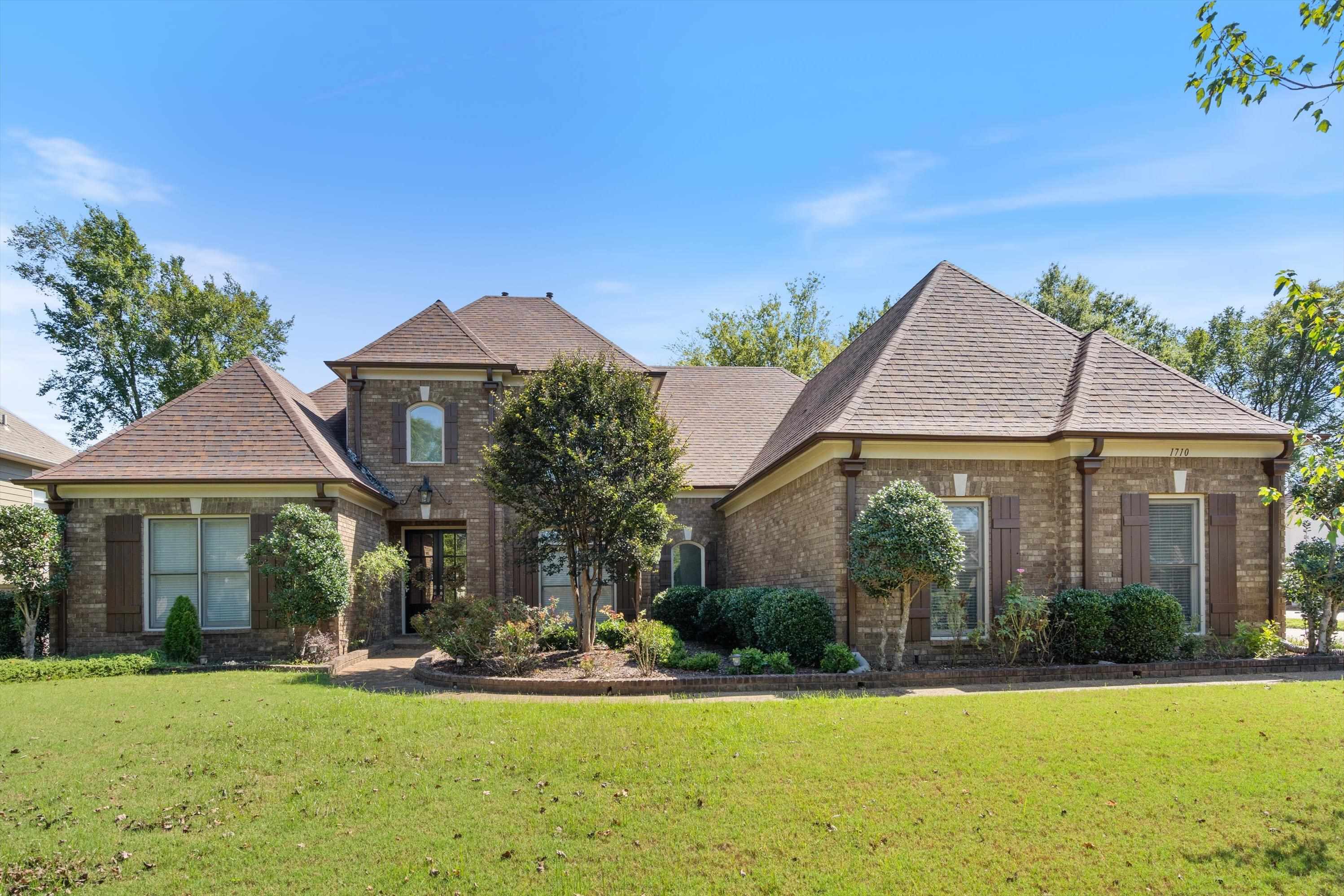 1710 Stillwind Lane Collierville, TN 38017 - Photo 1 of 40 Stately brick home