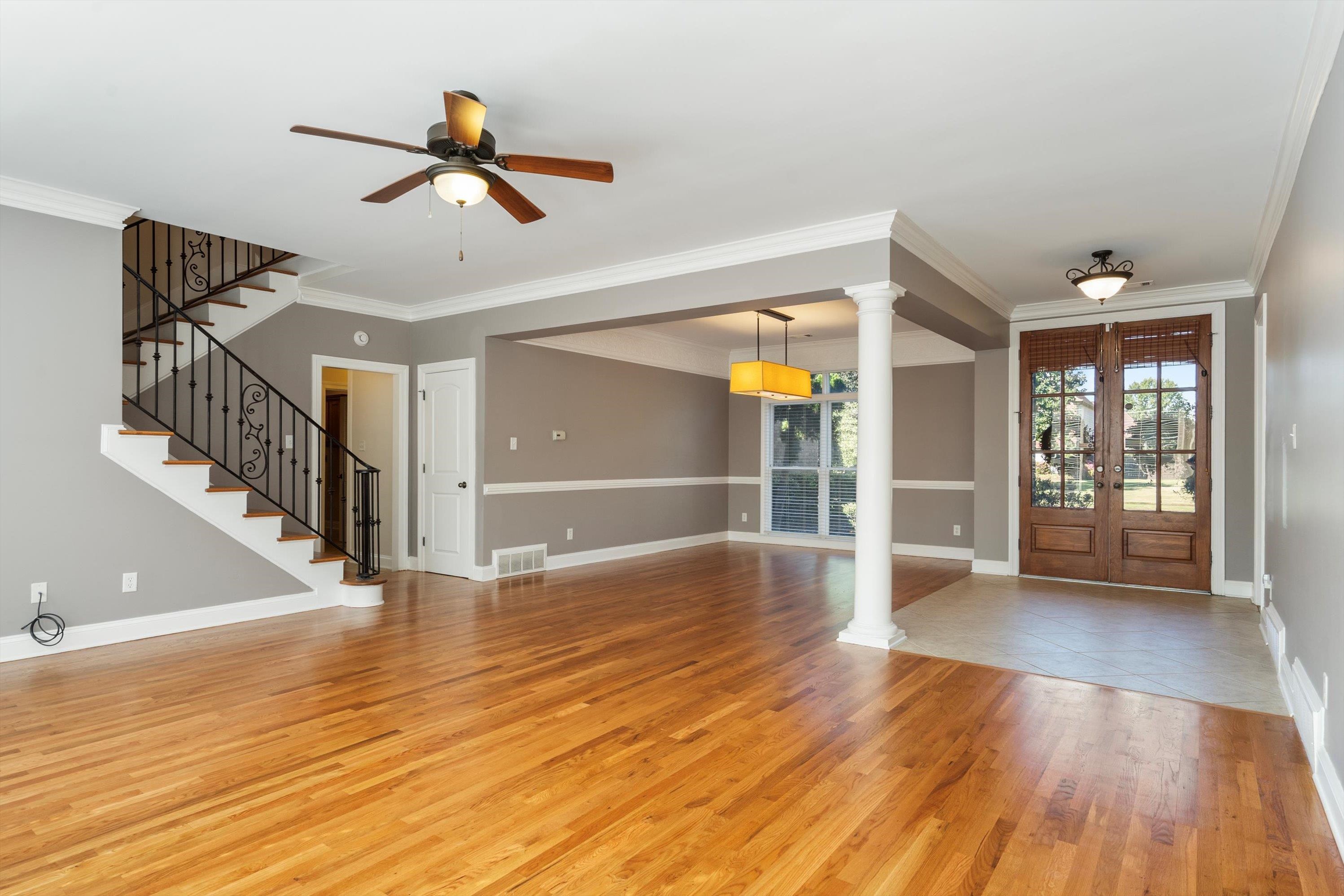 1710 Stillwind Lane Collierville, TN 38017 - Photo 7 of 40 Living room with abundant natural light