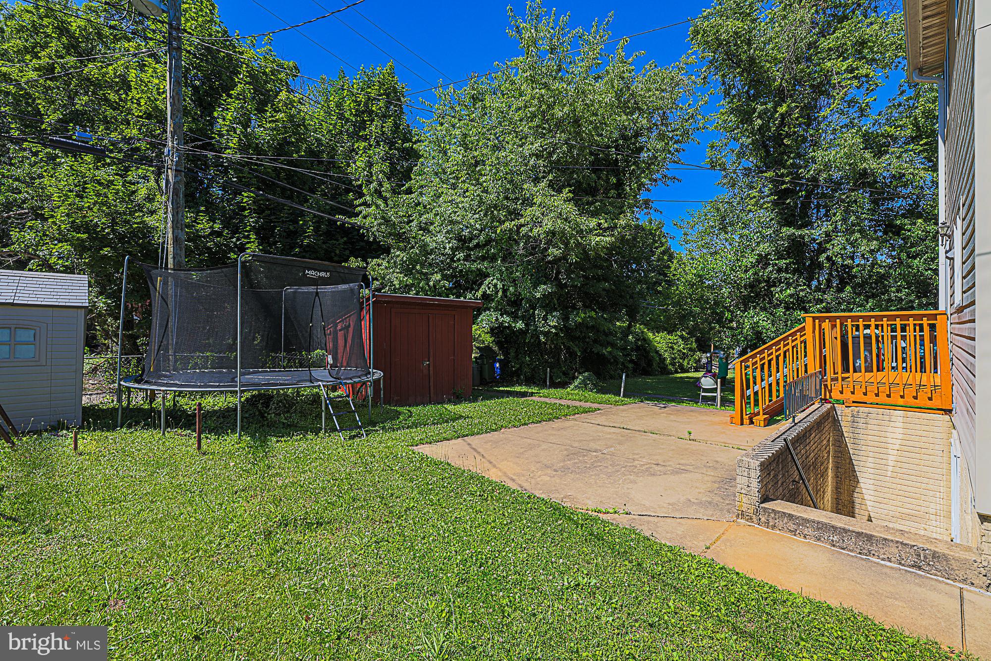 3910 Labyrinth Road Baltimore, MD 21215 - Photo 47 of 50