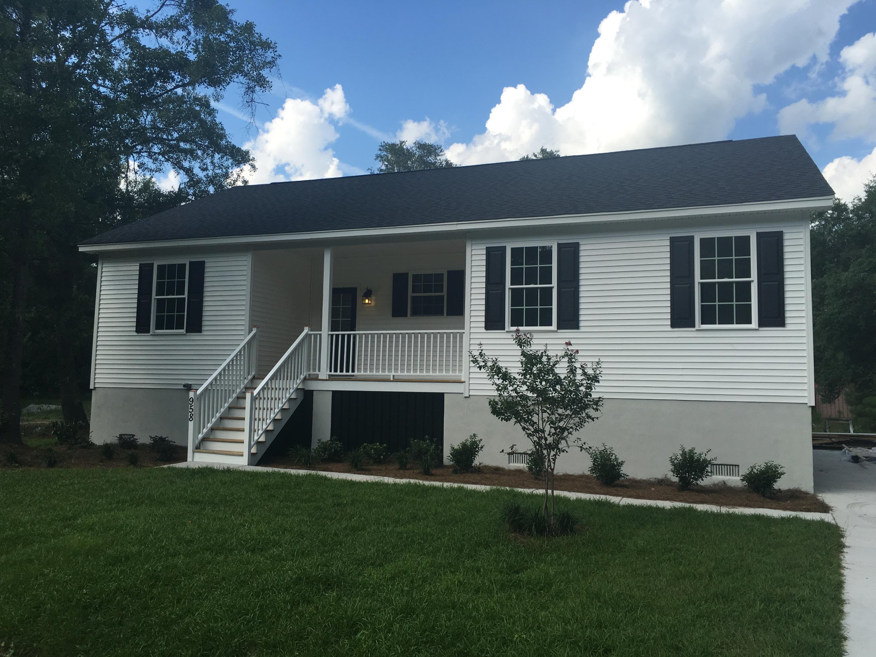 958 State Rd S-10-856 Awendaw, SC 29429 - Photo 1 of 14 IMG_2277