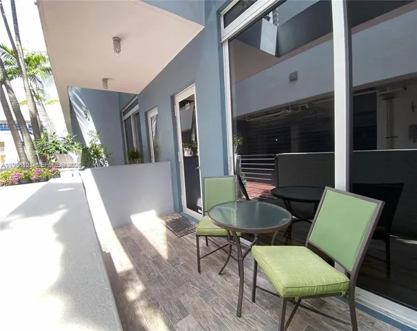 $3,400 | 3339 Virginia Street, Unit 133, Miami, FL 33133