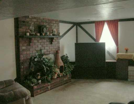 361 Golden Grove Road Economy, PA 15005 - Photo 2 of 8