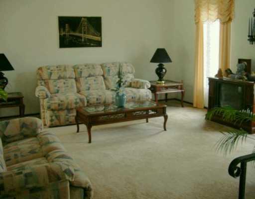 361 Golden Grove Road Economy, PA 15005 - Photo 3 of 8
