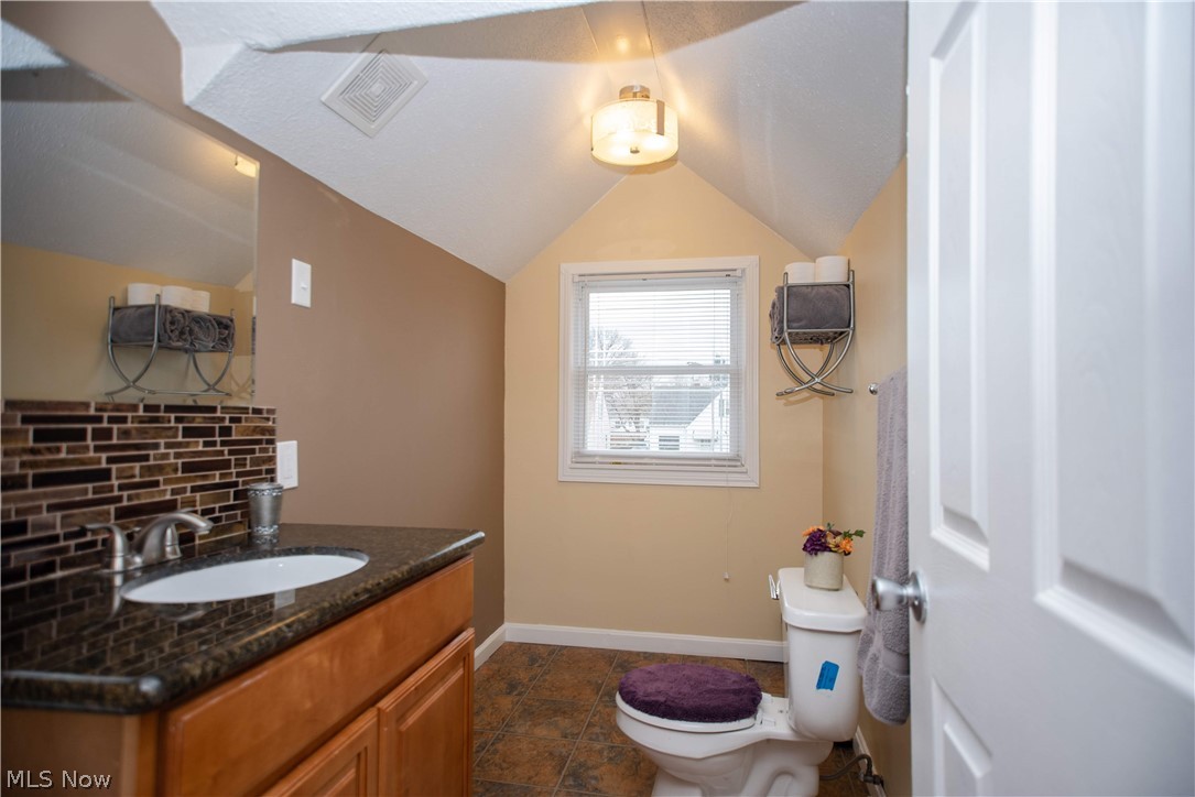 8102 Ackley Road Parma, OH 44129 - Photo 28 of 33 Gallery Image 28