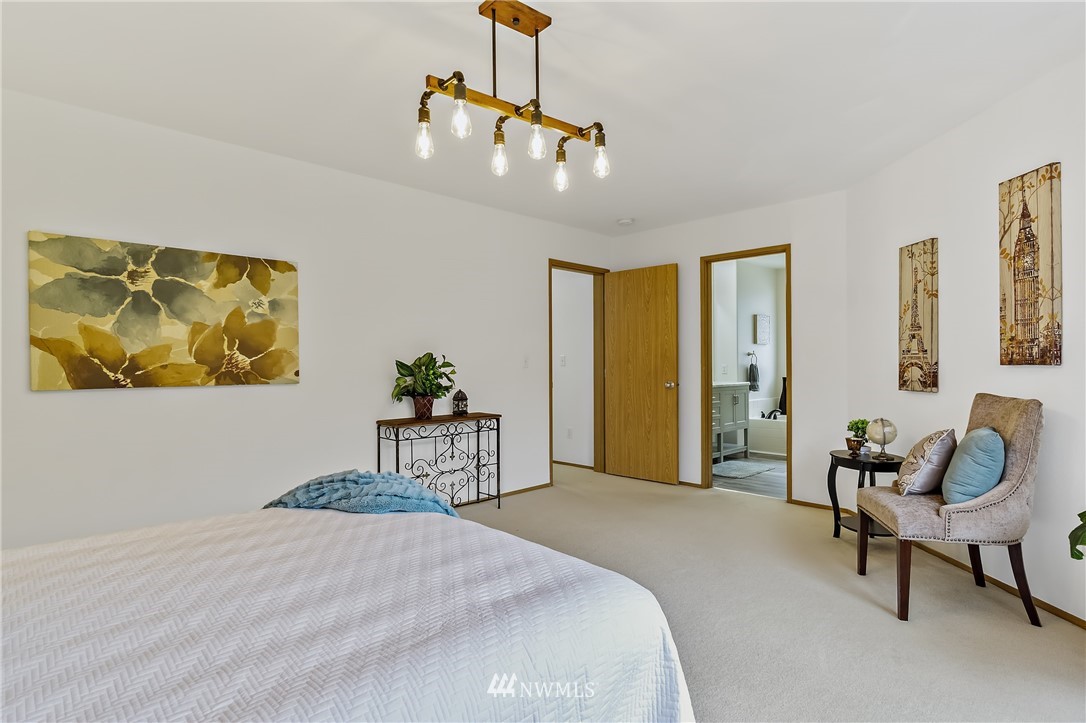 247 Ferndale Avenue Southeast Renton, WA 98056 - Photo 20 of 28 Gallery Image 20