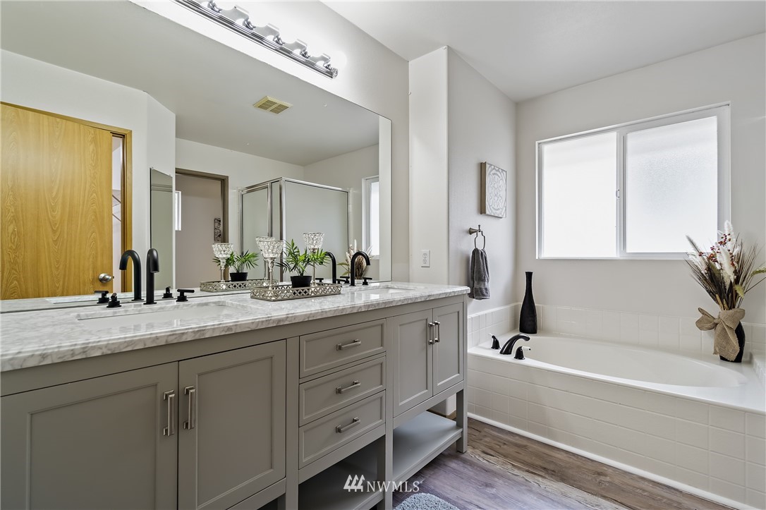 247 Ferndale Avenue Southeast Renton, WA 98056 - Photo 21 of 28 Gallery Image 21