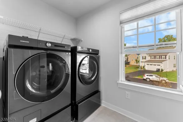 $875,000 | 58 Oakwood Boulevard, Hampton, NJ 08827