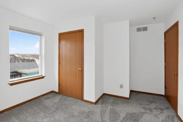 $159,000 | 709 Cambridge Avenue, Rockford, IL 61102