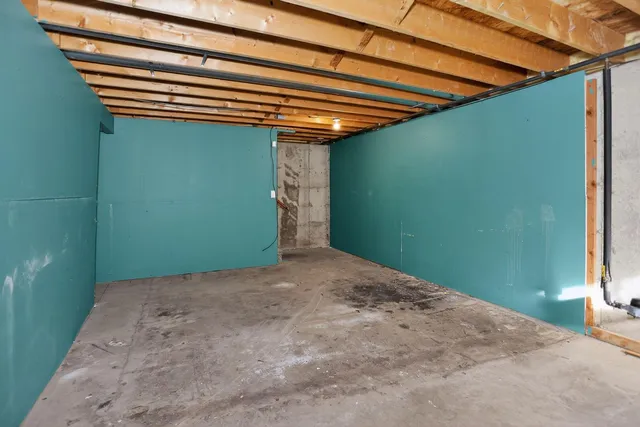 $159,000 | 709 Cambridge Avenue, Rockford, IL 61102