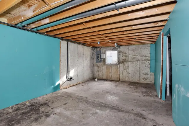 $159,000 | 709 Cambridge Avenue, Rockford, IL 61102