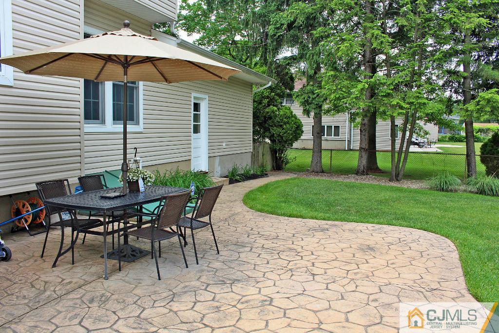 16 Freeman Street Edison, NJ 08820 - Photo 23 of 25 Gallery Image 23