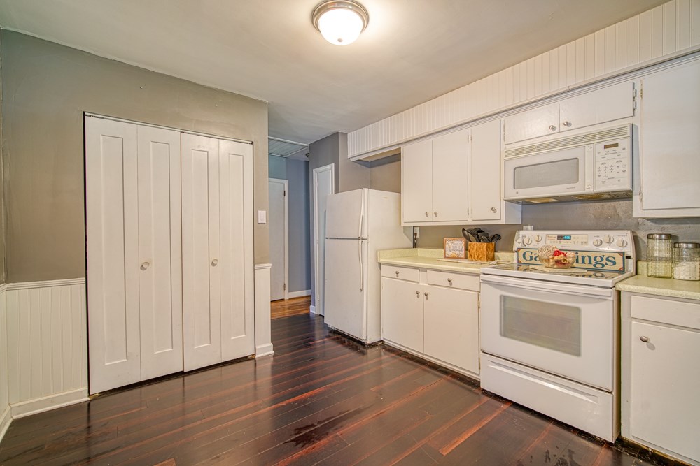 193 East Victoria Road Spartanburg, SC 29301 - Photo 11 of 27 Gallery Image 11
