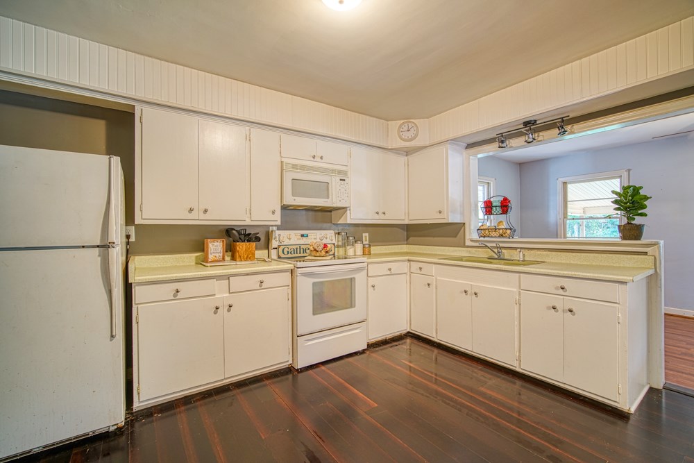 193 East Victoria Road Spartanburg, SC 29301 - Photo 12 of 27 Gallery Image 12