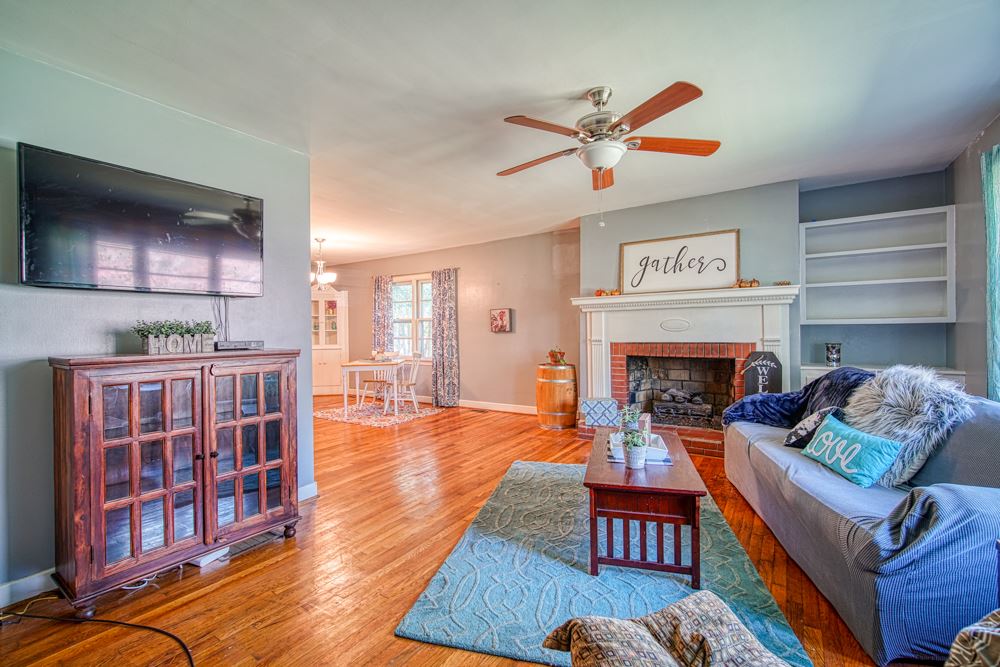 193 East Victoria Road Spartanburg, SC 29301 - Photo 5 of 27 Gallery Image 5
