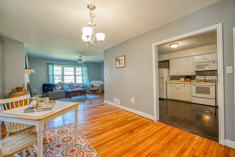 193 East Victoria Road Spartanburg, SC 29301 - Photo 10 of 27 Gallery Image 10