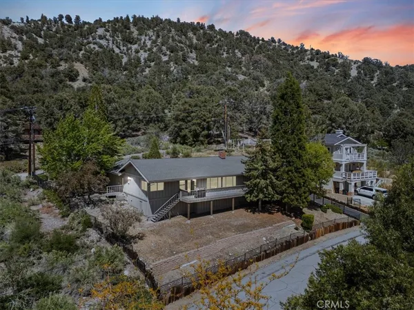 $615,000 | 1090 Rivera Drive, Wrightwood, CA 92397