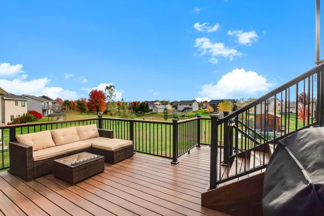 $435,000 | 615 Juliet Avenue, Clearwater, MN 55320