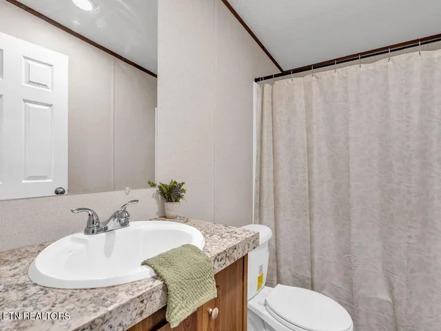 $195,000 | 564 Quail Run Lane, La Follette, TN 37766