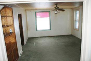 3997 Peck Road Croswell, MI 48422 - Photo 9 of 10 942022-8.JPG