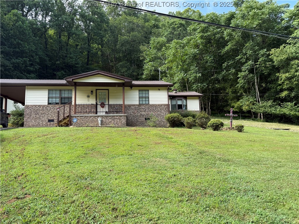514 Fowler Branch Road Chapmanville, WV 25508 - Photo 1 of 14 Gallery Image 1