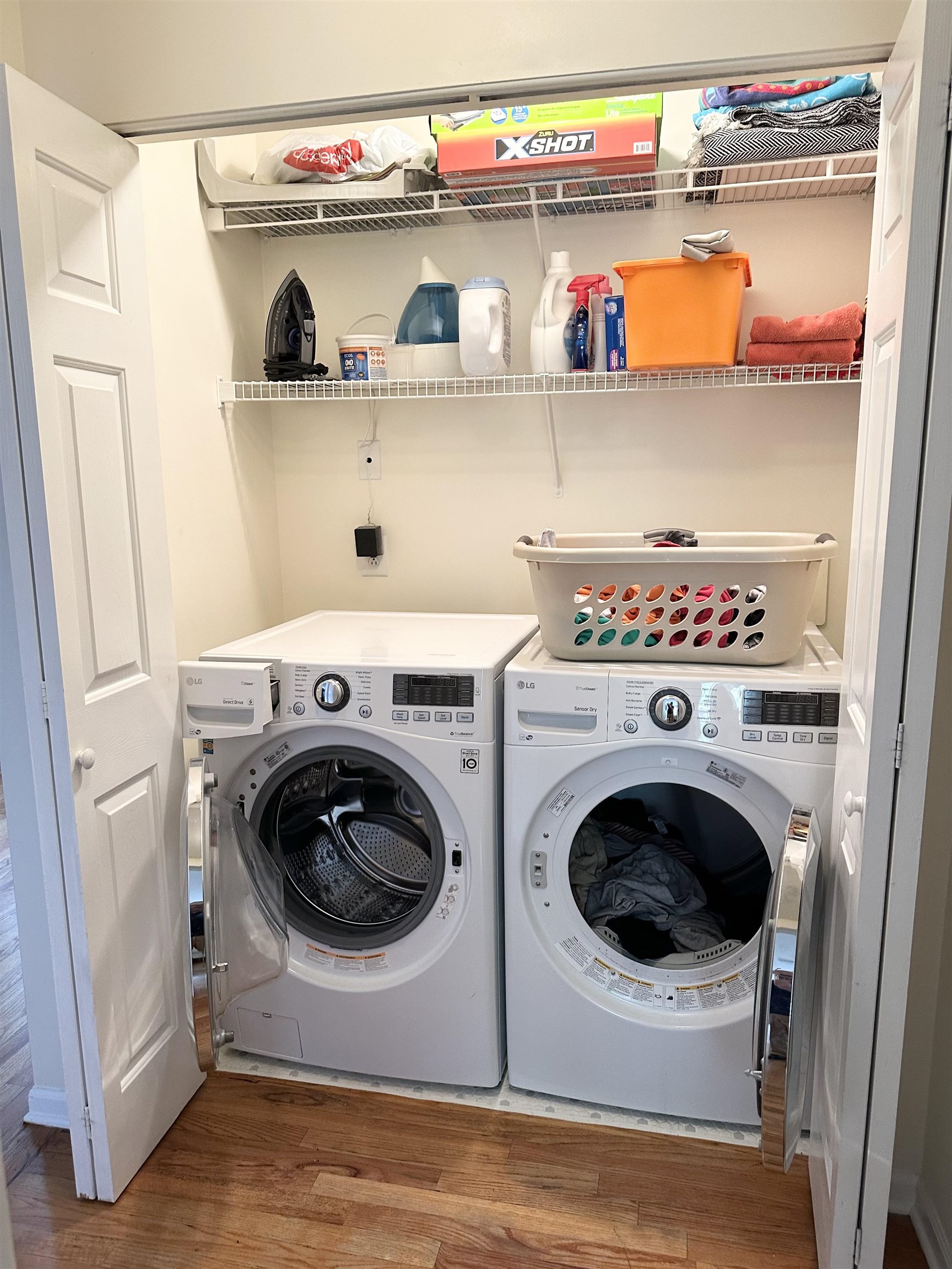 24 Bergen Ridge Road, Unit 1 North Bergen, NJ 07047 - Photo 14 of 17 a utility room with dryer and washer