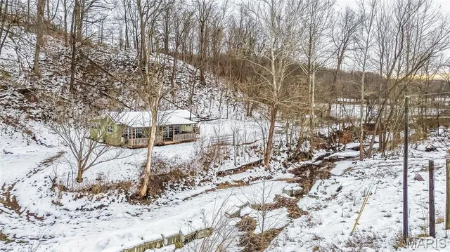 $85,000 | 1763 Johnson Hollow Road, Nebo, IL 62355